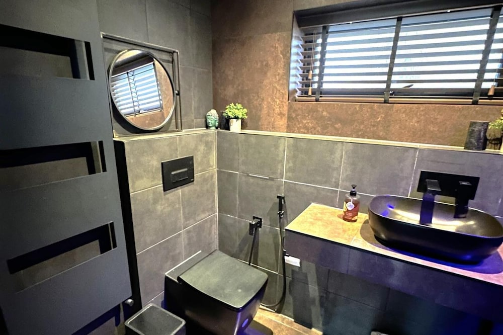 Leamington Spa-3 Bed-garden-pets-parking