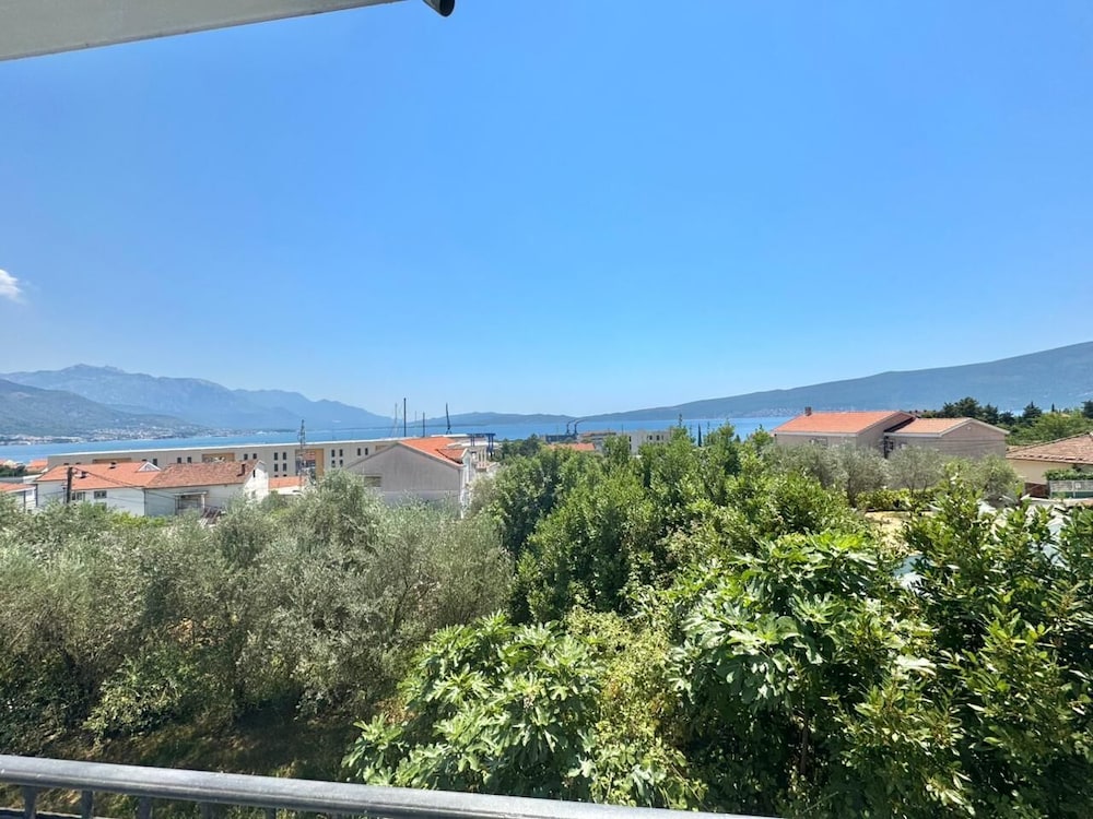 Apartments Janda Bijela
