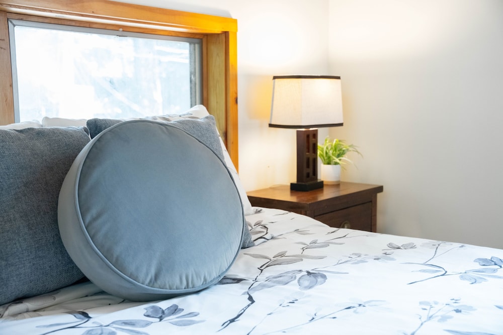 Bob's Sled Lodge 2 Bedroom Home