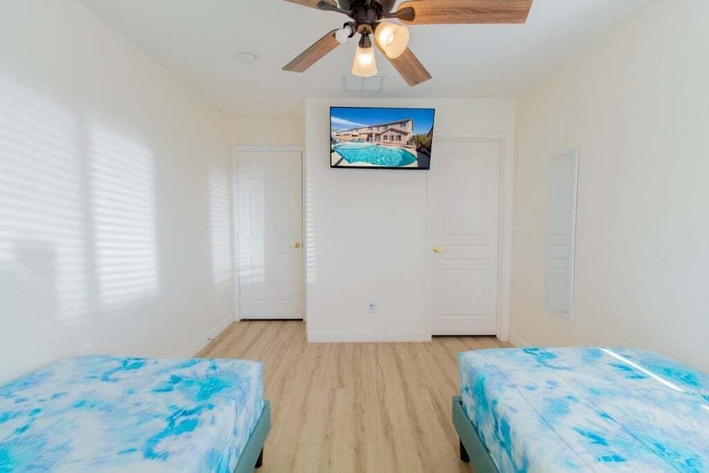 Casa Desert Willow - Stayshores 5 Bedroom Home