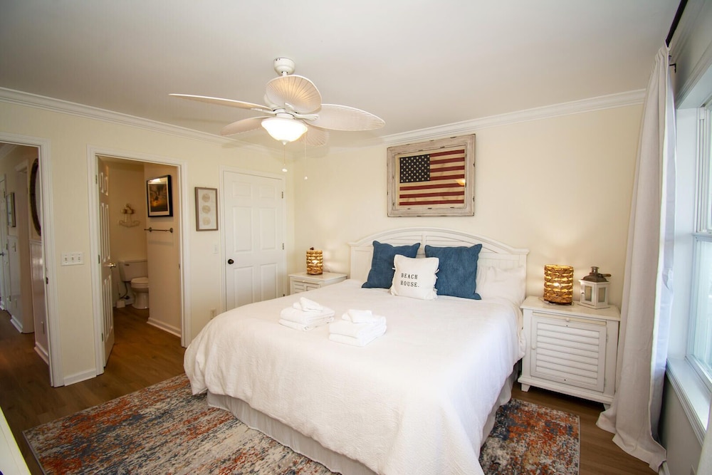 326 Ocean Point Drive view 3