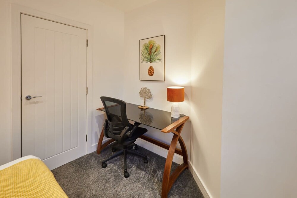 Host Stay Rochester Apartment
