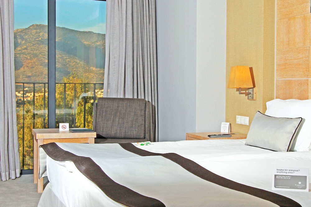Ramada Resort by Wyndham Bodrum - Image 11