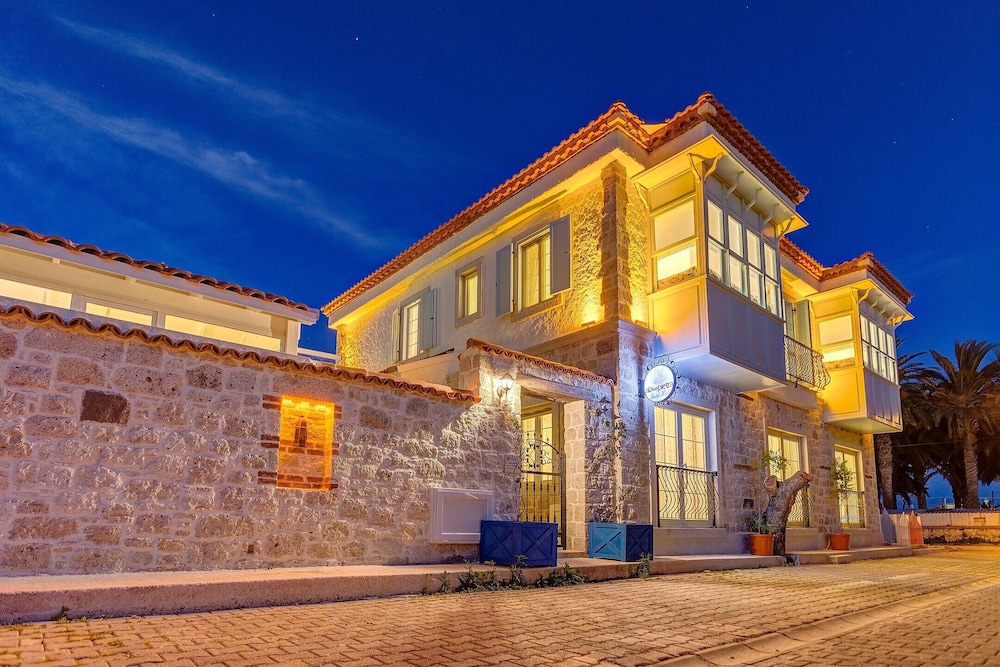Bella pietra otel
