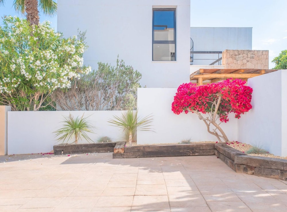 Villa Sa Marinada Modern Villa With Pool for 8 People