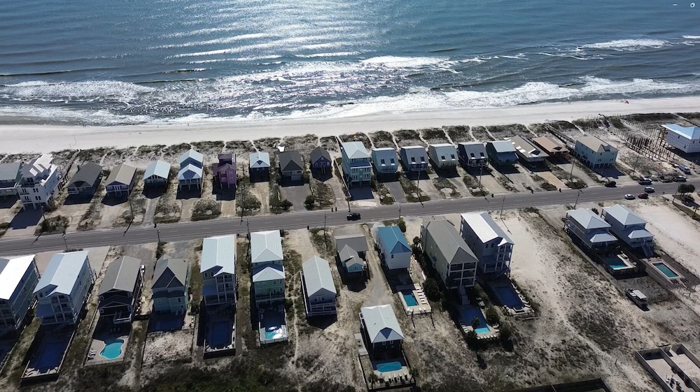 Beach Home With Private Pool & Beach Access- Sleeps 4