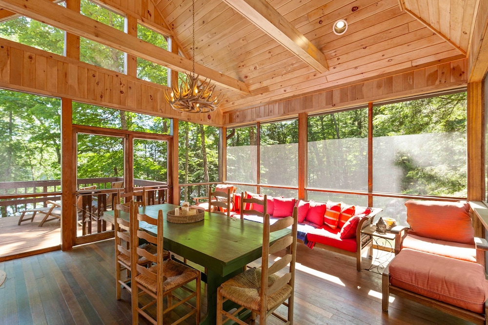 Adirondack Oasis: Lake House w/ Dock + Deck!