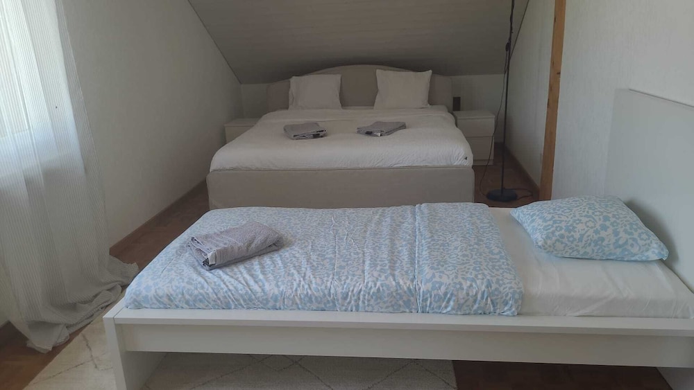 VK Zürich Airport Homestay Villa Bänikon