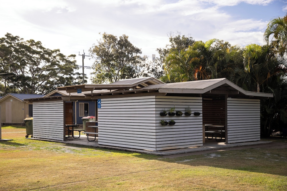 Reflections Ferry Reserve - Holiday Park