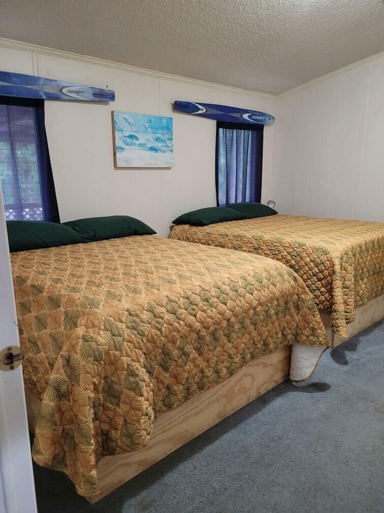 Marshall Vacations - Bullfrog Marina RV Park and Cabins - Property Image 5