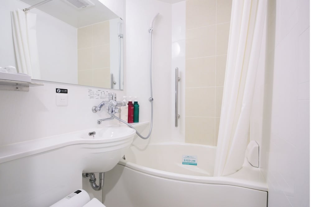APA Hotel Nagatacho Hanzomon Ekimae 48