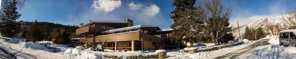 Village Club Yravals