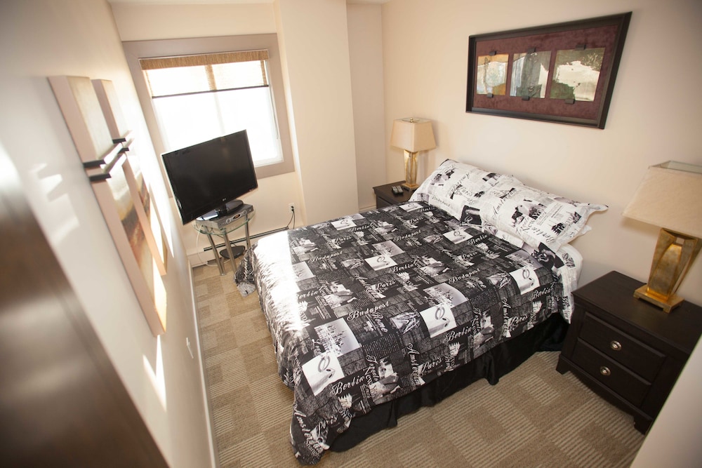 Corporate Suites of Calgary - Eightwelve