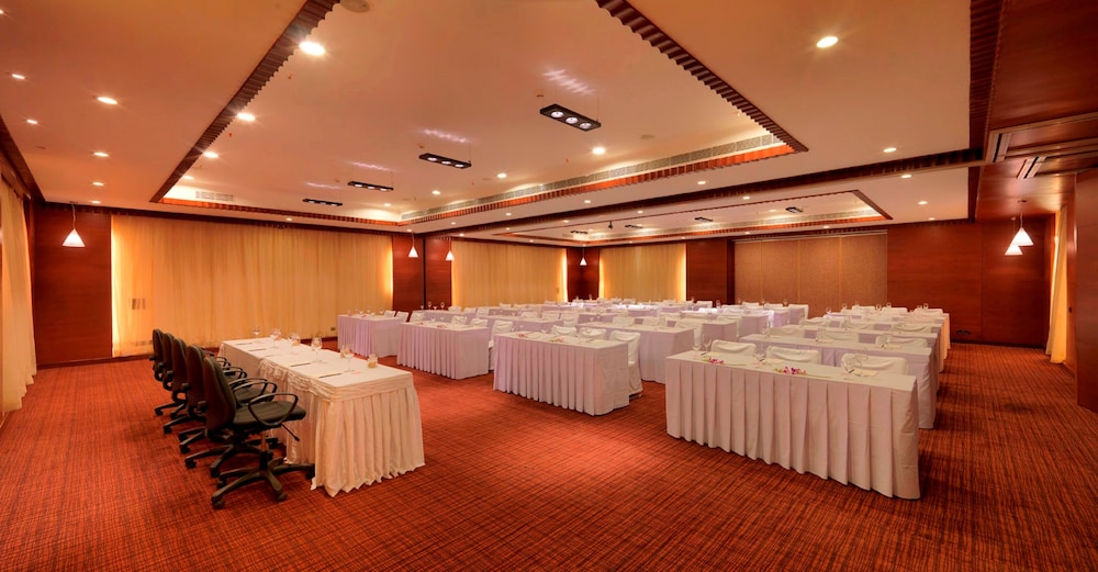 meeting & event spaces