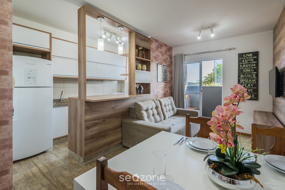 Apt en el Centro de Penha, a 500 m del mar Rlt0262