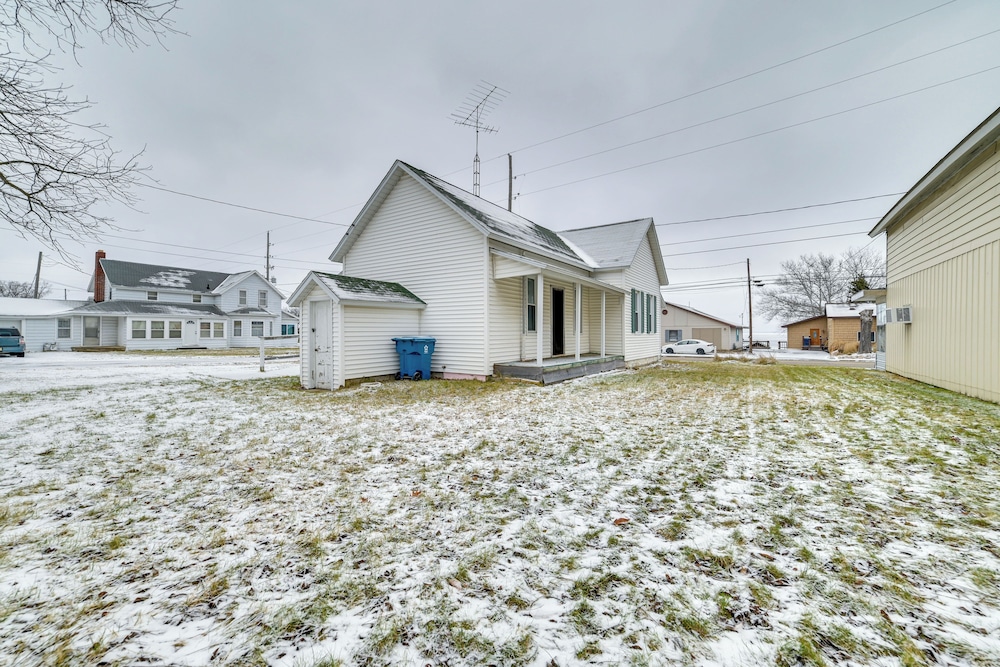 Historic Houghton Lake Getaway Near Shoreline - Property Image 7