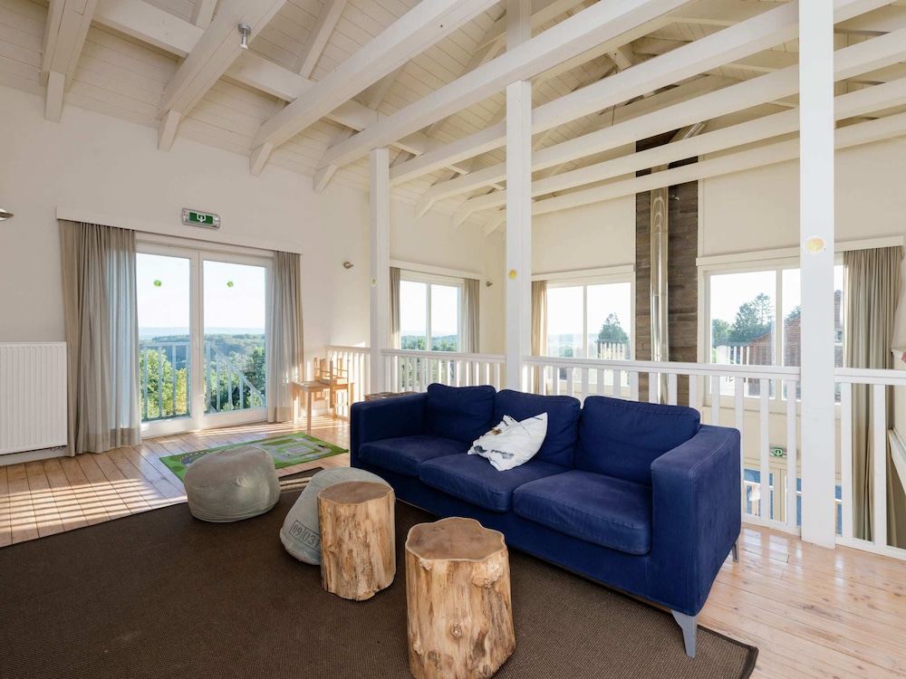 Lovely Villa in Durbuy with Hot Tub view 4