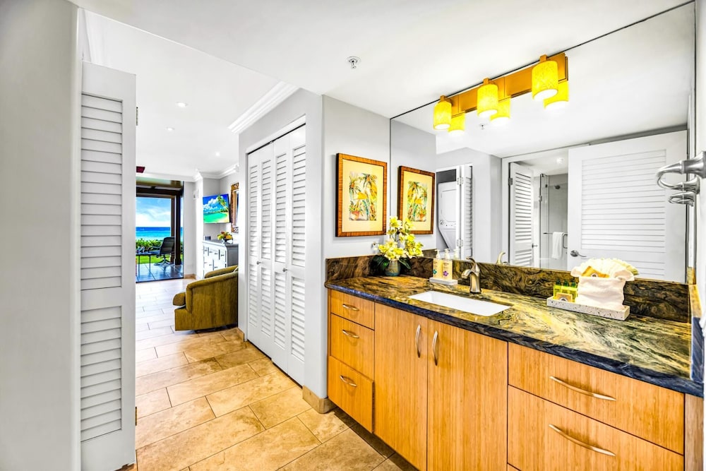Mahana Whale Watching KBM Resorts Panoramic Sunsets 3 Units, 5 Bedrooms Ml-3482