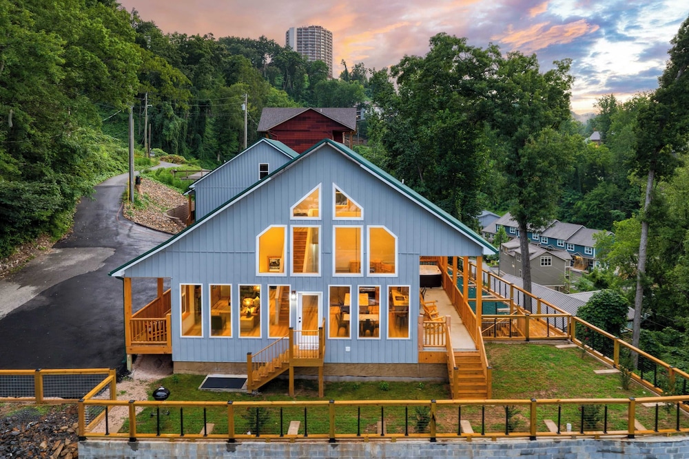 Hot Tub, Game Room & Views Near Downtown Gatlinburg Perfect Too by Avantstay