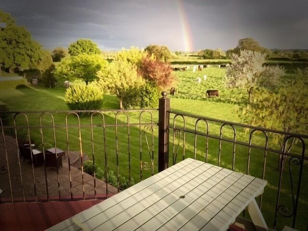 The Moorhead Bed & Breakfast