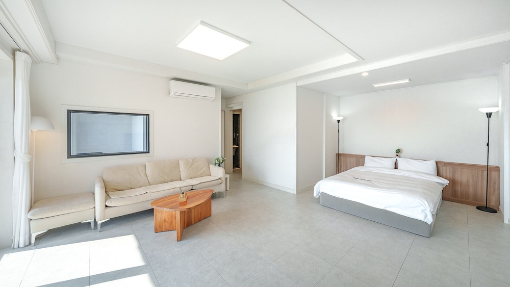 Jangsuri Pension in Yeosu