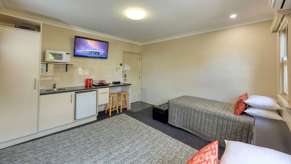Prince of Wales Motel