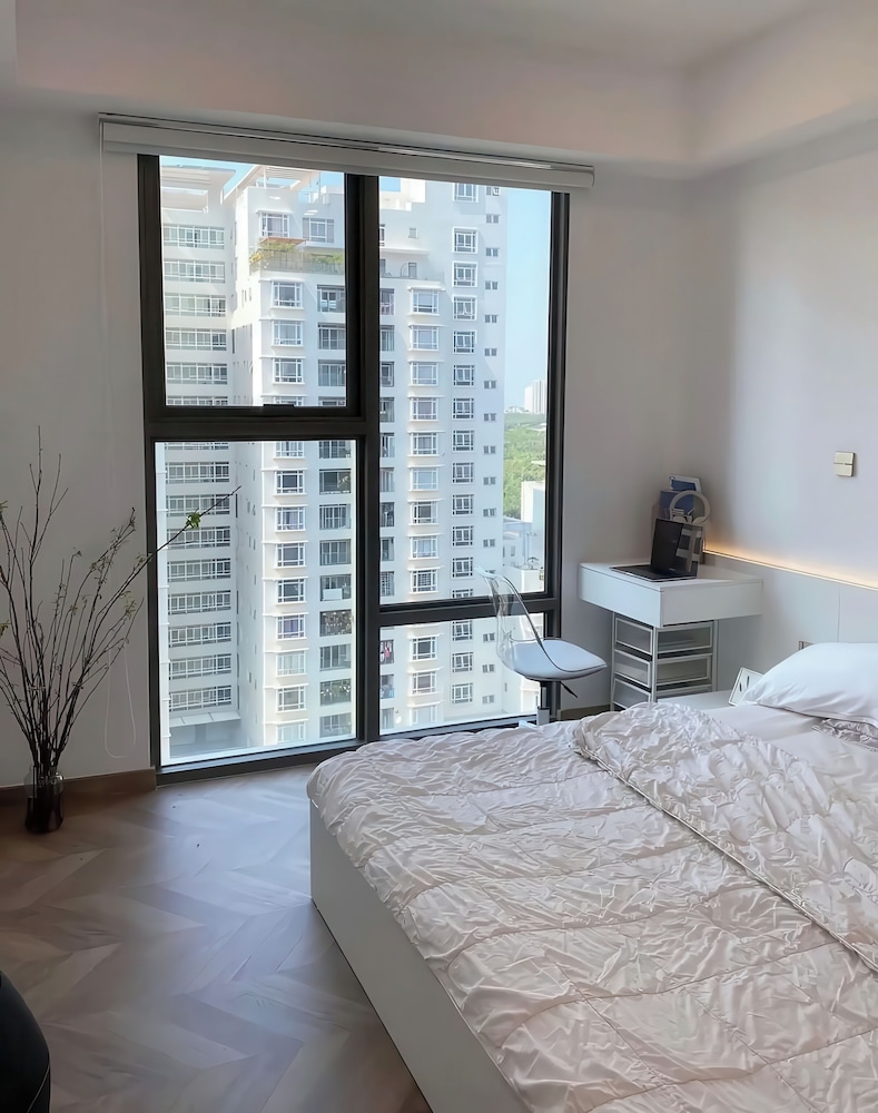 The Antonia Apartments - Korea Town D7