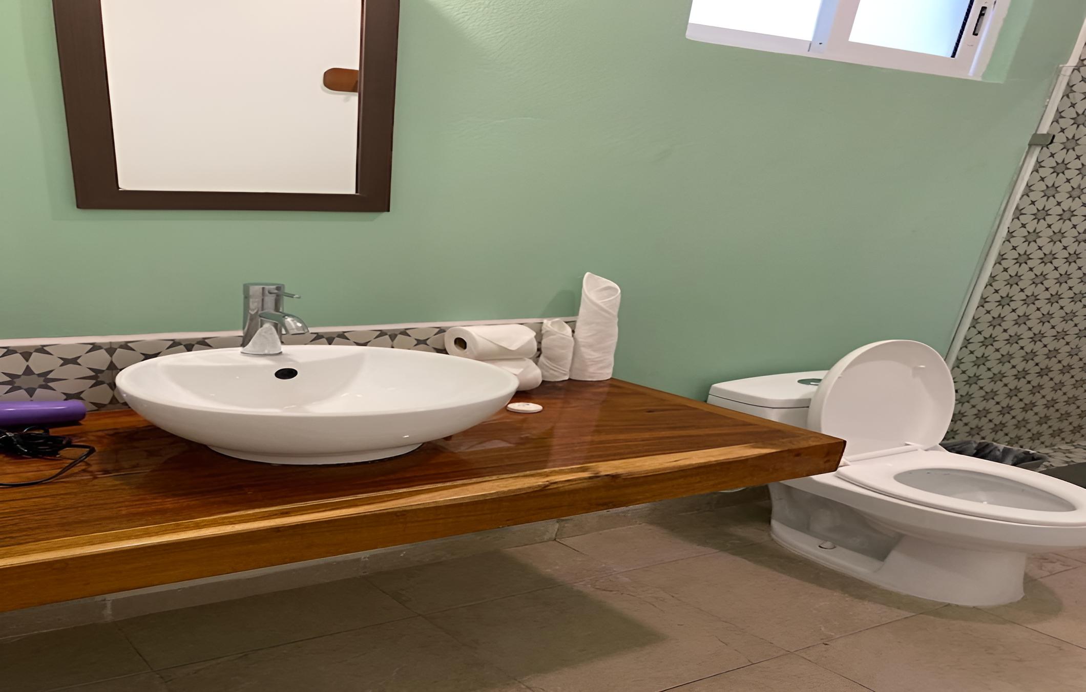 Photo 16