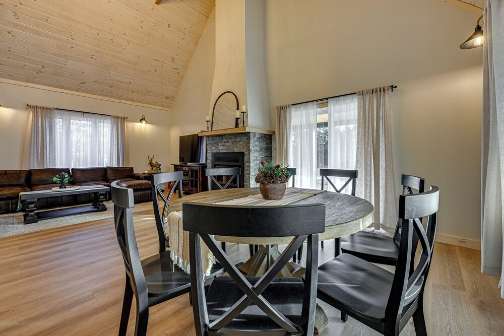 10-acre Property w/ Fire Pit & Grill in Arkdale!