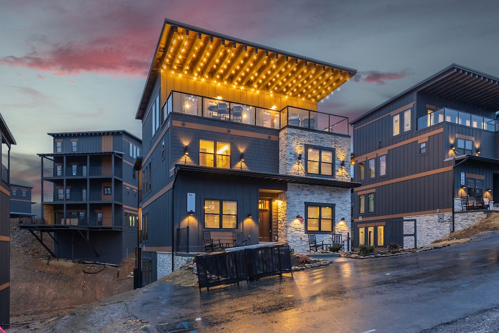 Smith Creek Resort