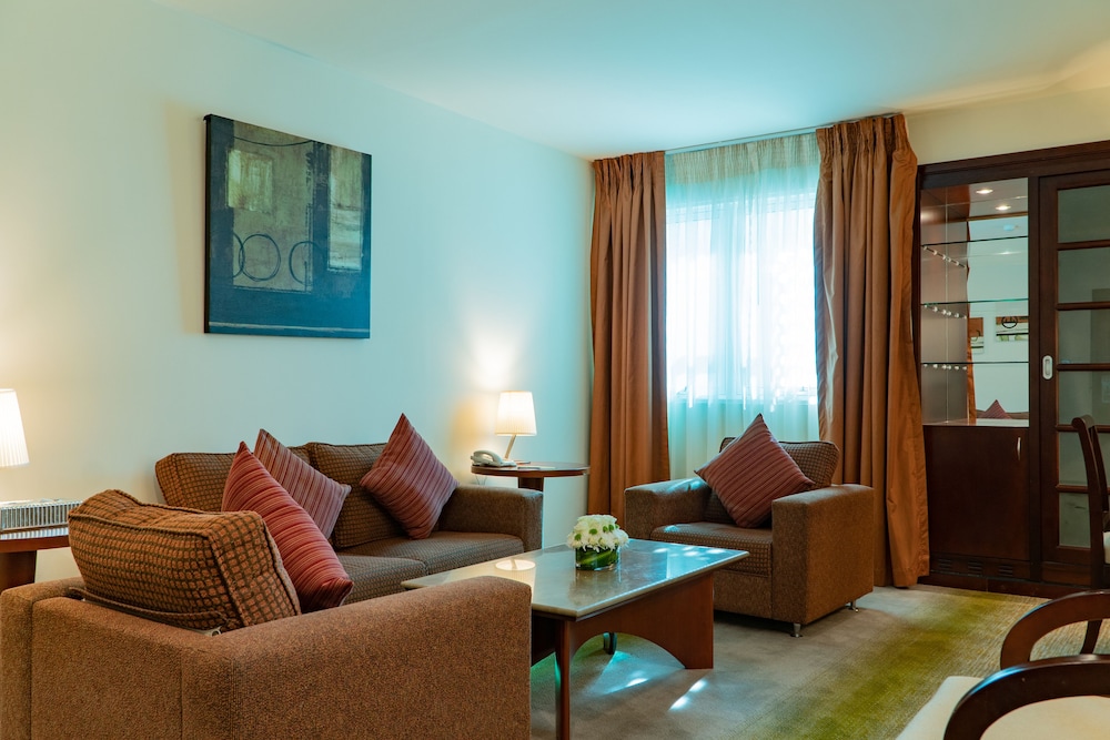Abu Dhabi Vacations - Al Ain Palace Hotel - Property Image 17