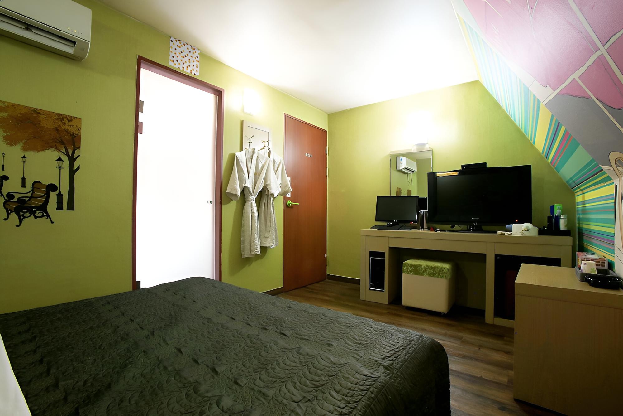 Photo 14
