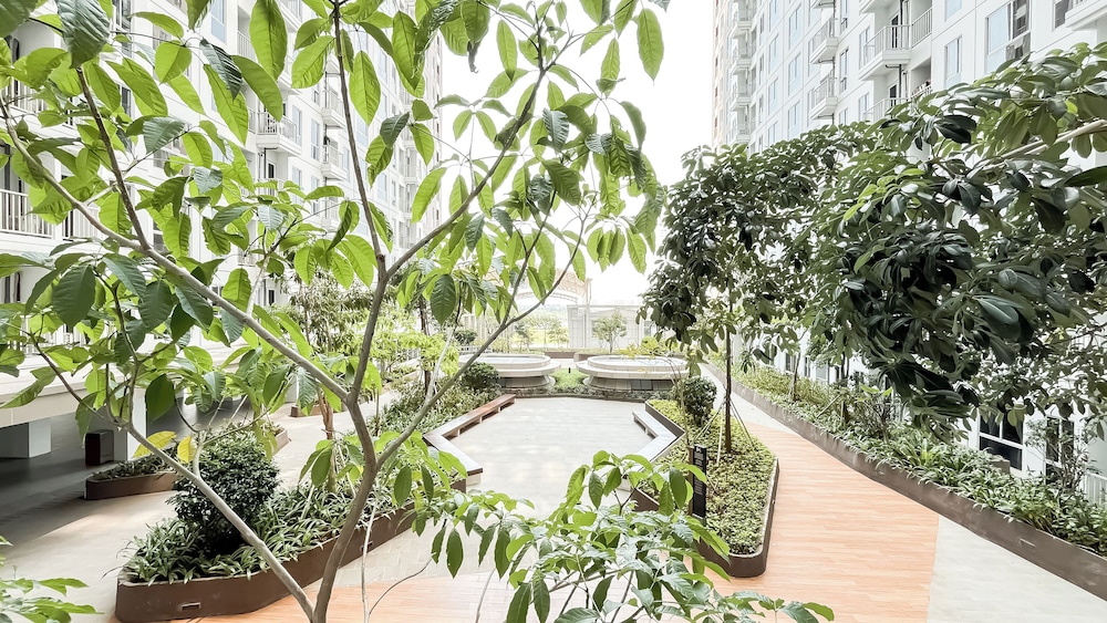 Basic And Compact Studio At Tokyo Riverside Pik 2 Apartment