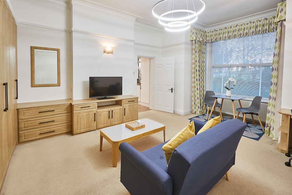 Host Stay Thamesview