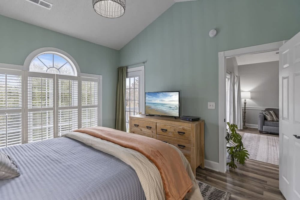 Wild Iris Condo in Myrtle Beach