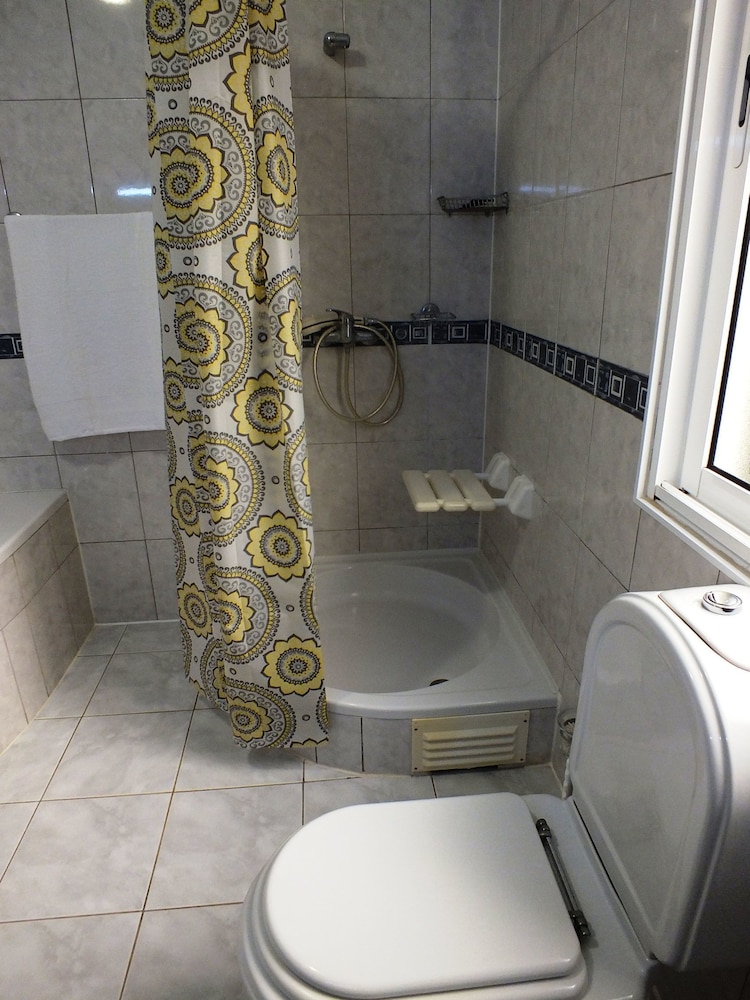 O Meu Sorriso Calheta Holiday Apartments