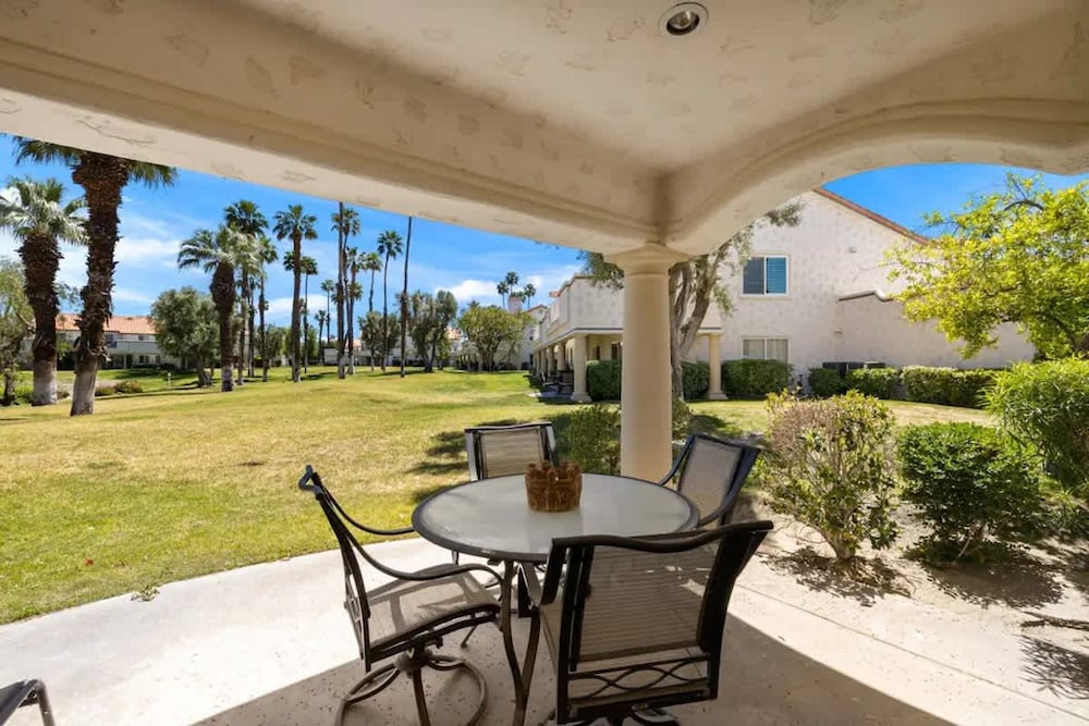 2Br Golfside Getaway in Desert Falls