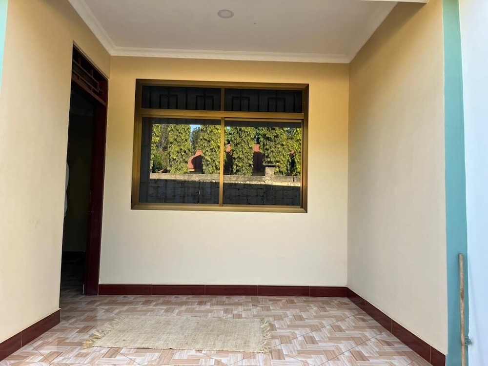 RAFIKI house view 3