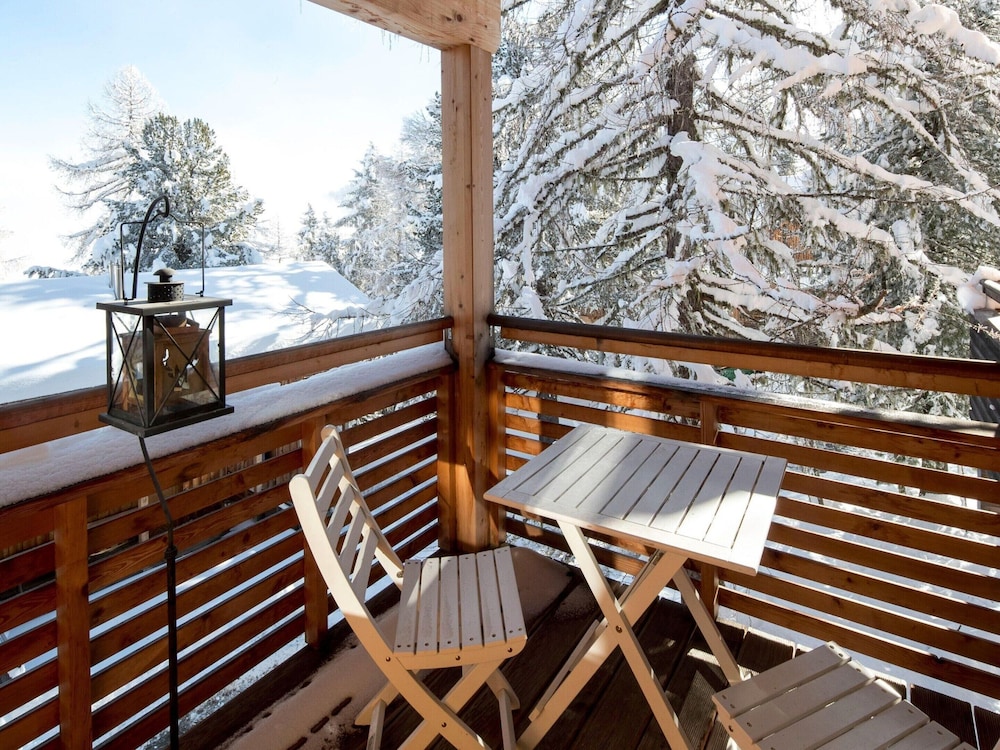 Chalet in Alps Near Ski Slopes and Sauna