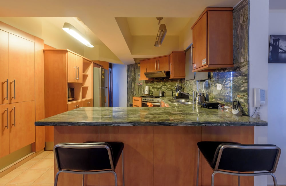 Apartment in Bella Vista Sleeps 10