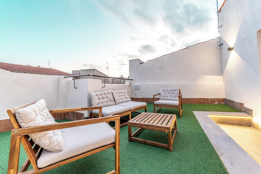 Ando apartments