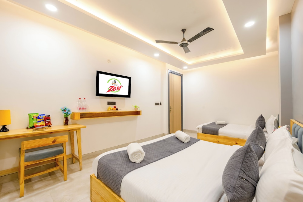 Hotel Zest Near IGI Airport