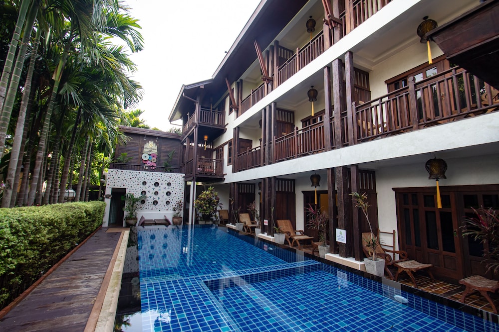 Viang Thapae Resort