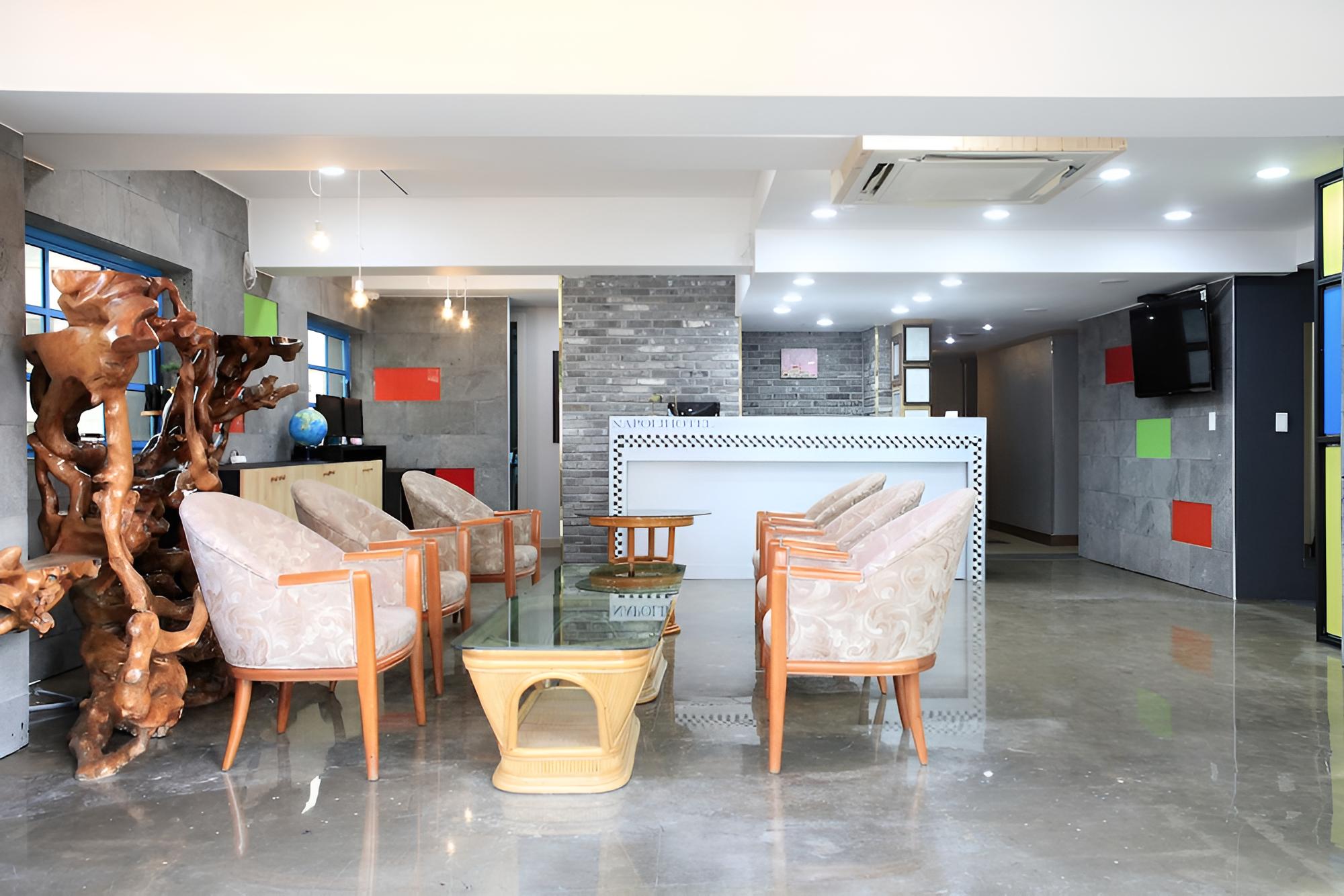 Napoli Hotel