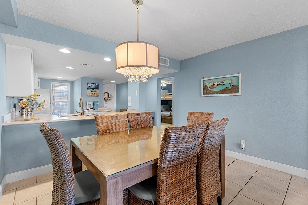 Point East 320