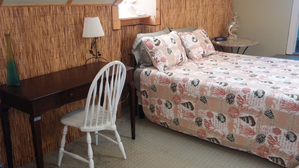 Island Guest House B&B