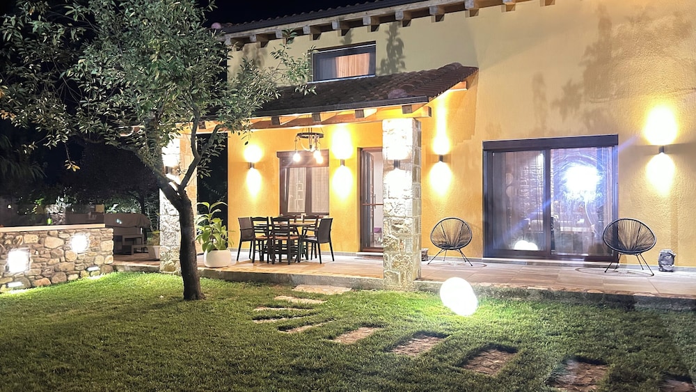 Natura Bungalows