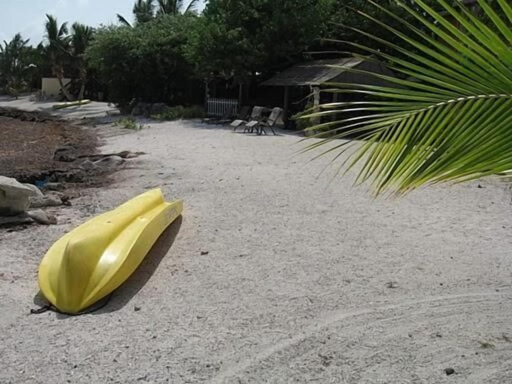 Barnacle Resort