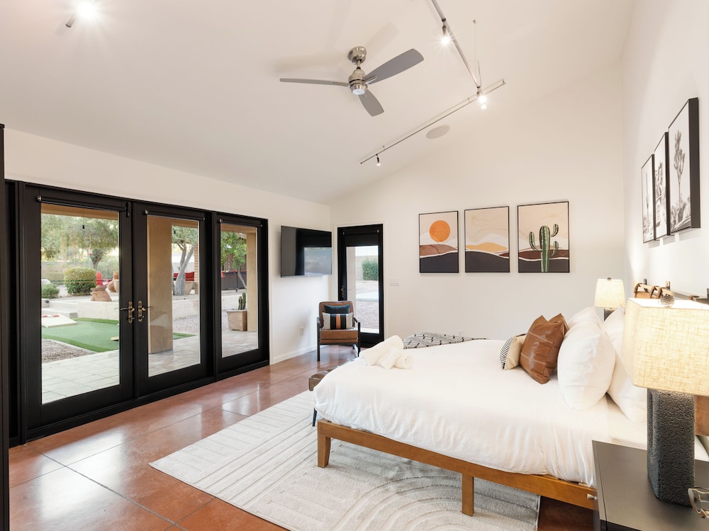 Sunset Palms-pool, Spa & Sports Court-scottsdale