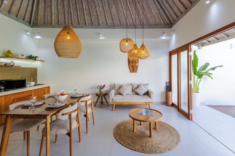 Villa Louna by Pertama Management